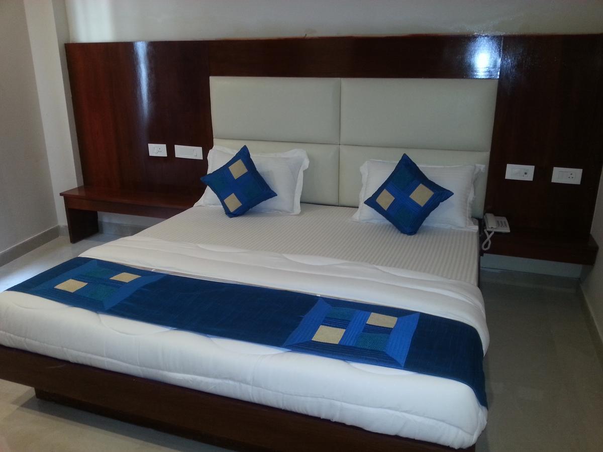 Sapphire Hotel