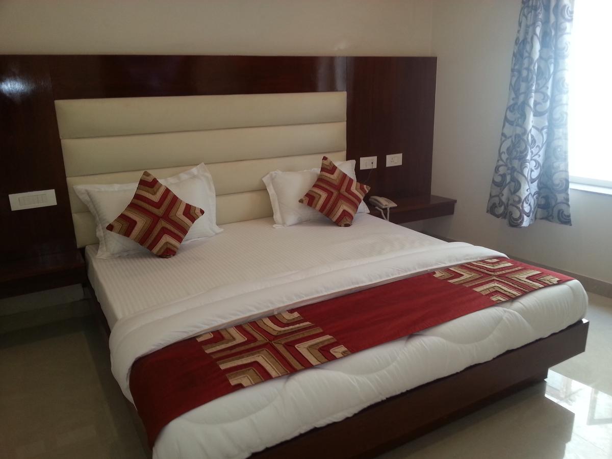 Hotel Sapphire