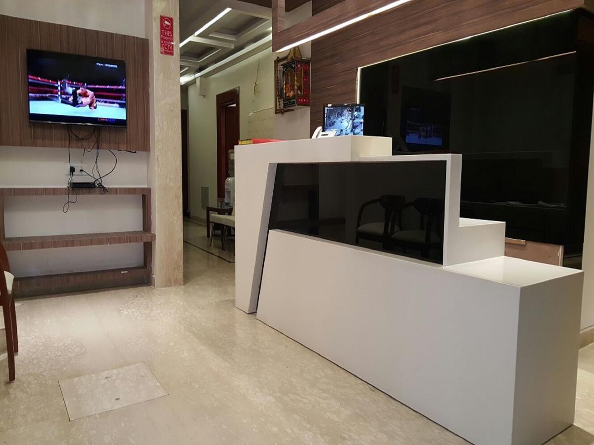 Sapphire Hotel