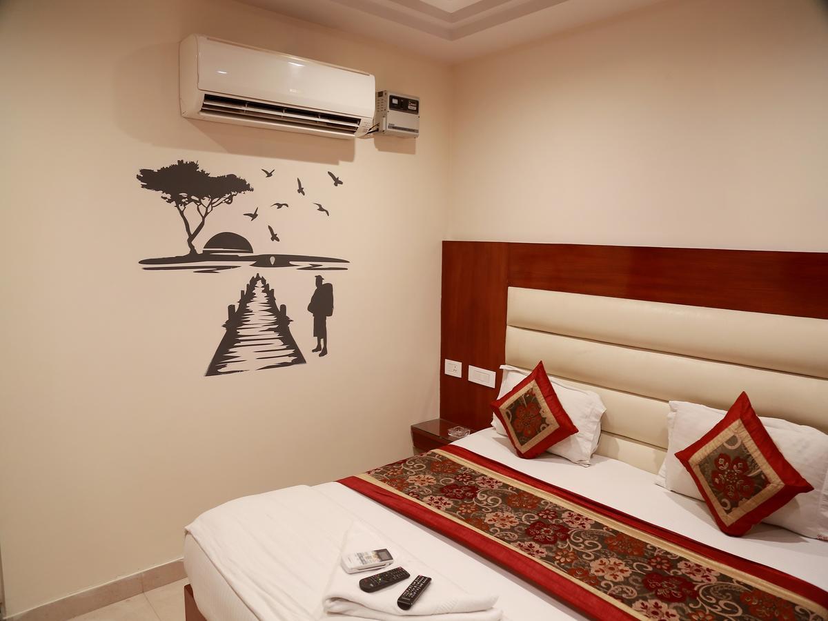 Hotel Sapphire New Delhi