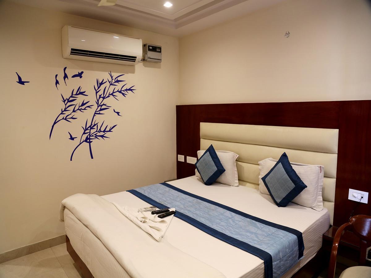Sapphire 2* New Delhi